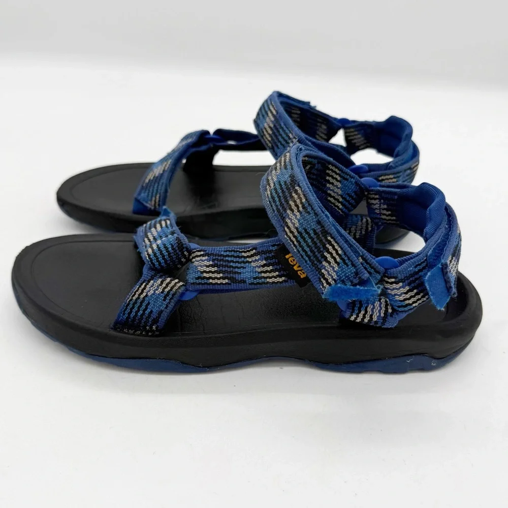 Teva Youth Hurricane XLT 2 Sandal Size 4 Blue Outdoor Gorpcore Hiking Camping
